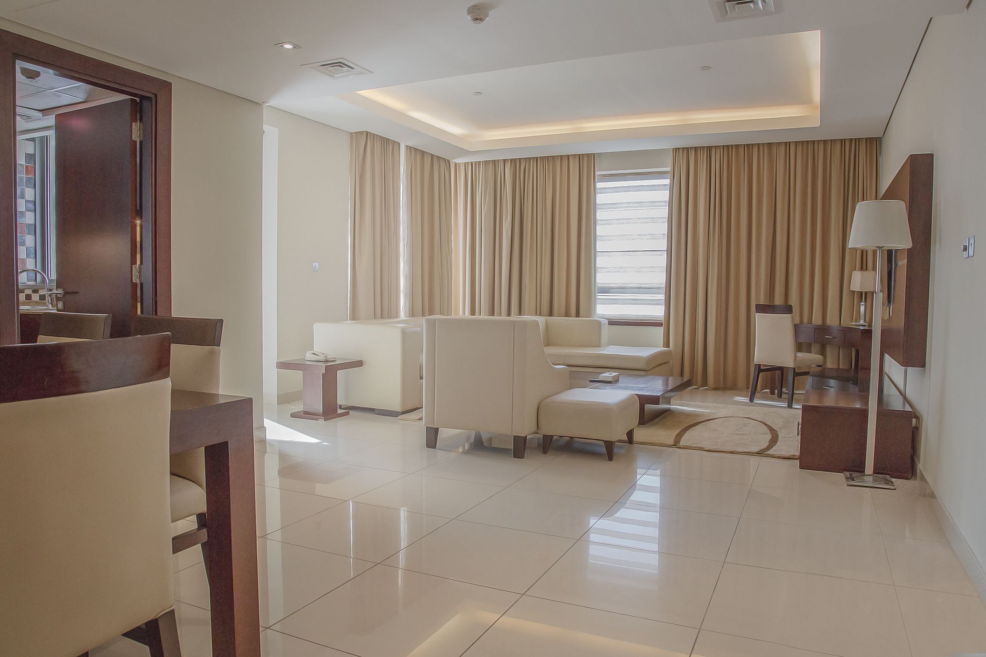 Staybridge Suites Dubai Internet City Екстер'єр фото